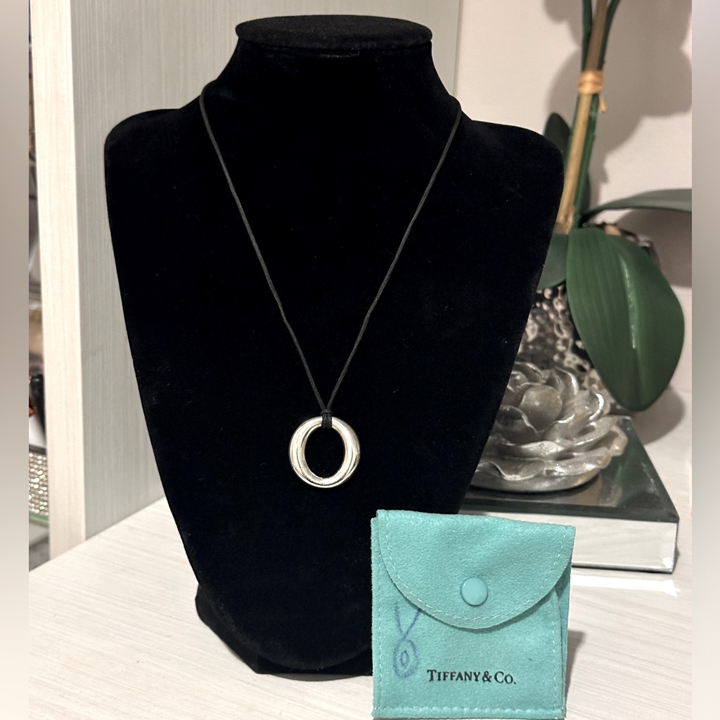Tiffany & Co Elsa Peretti Sevillana Pendant